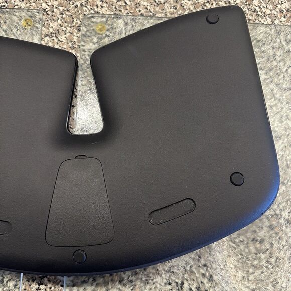 Microsoft Sculpt Ergonomic Keyboard Surface Edition 1559 + Number Pad No Dongle - Picture 6 of 9